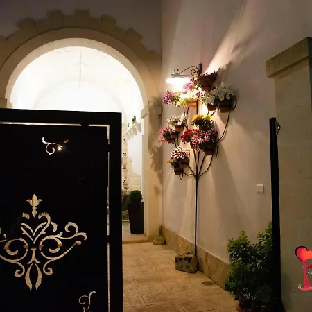La Dimora Di Marco - Exclusive Art Salento Bed & Breakfast 3*