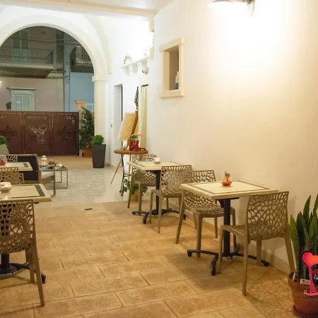 Bed & Breakfast La Dimora Di Marco - Exclusive Art Salento